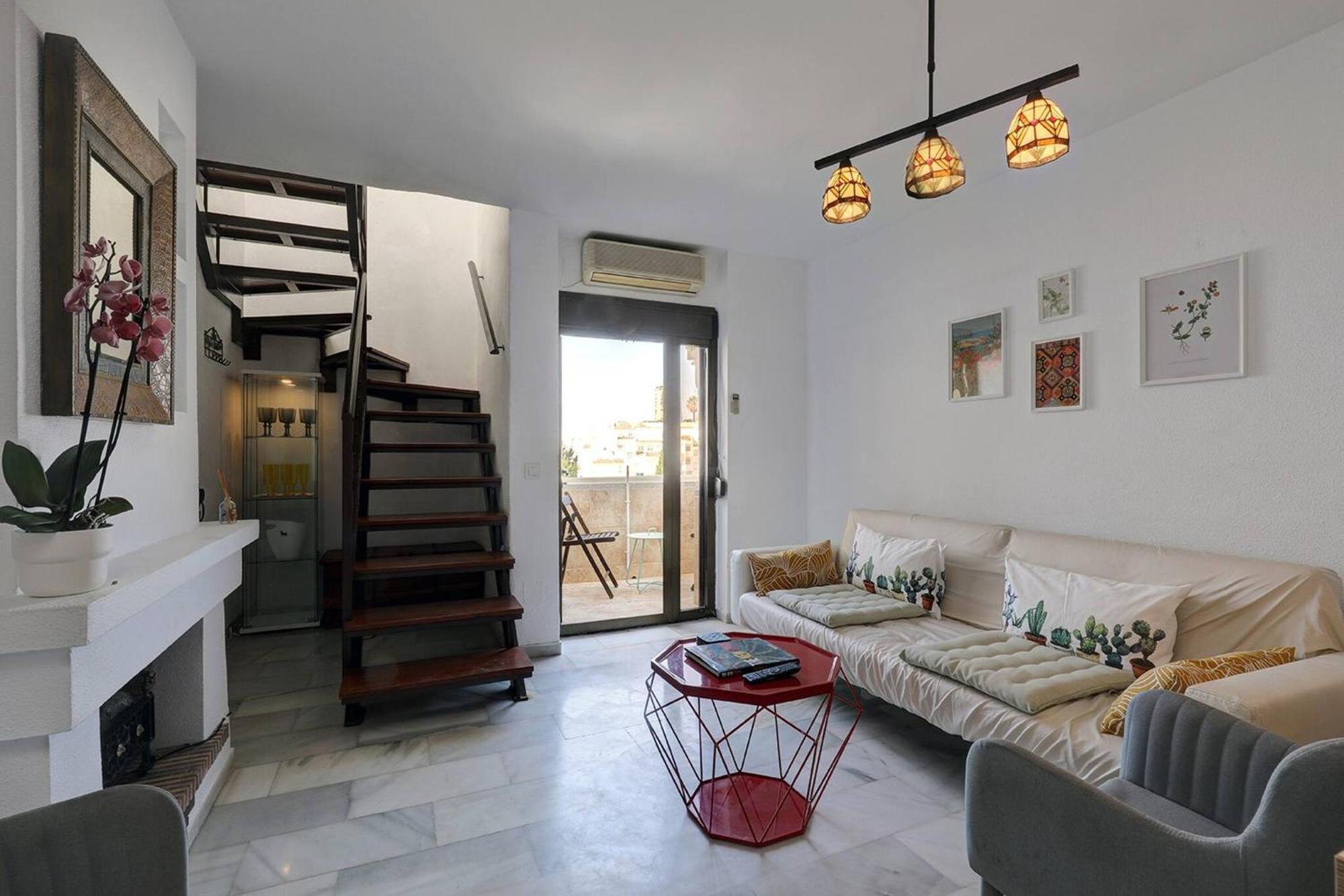 082 - Stunning Sea Views Beachfront Apartment ベナルマデナ エクステリア 写真