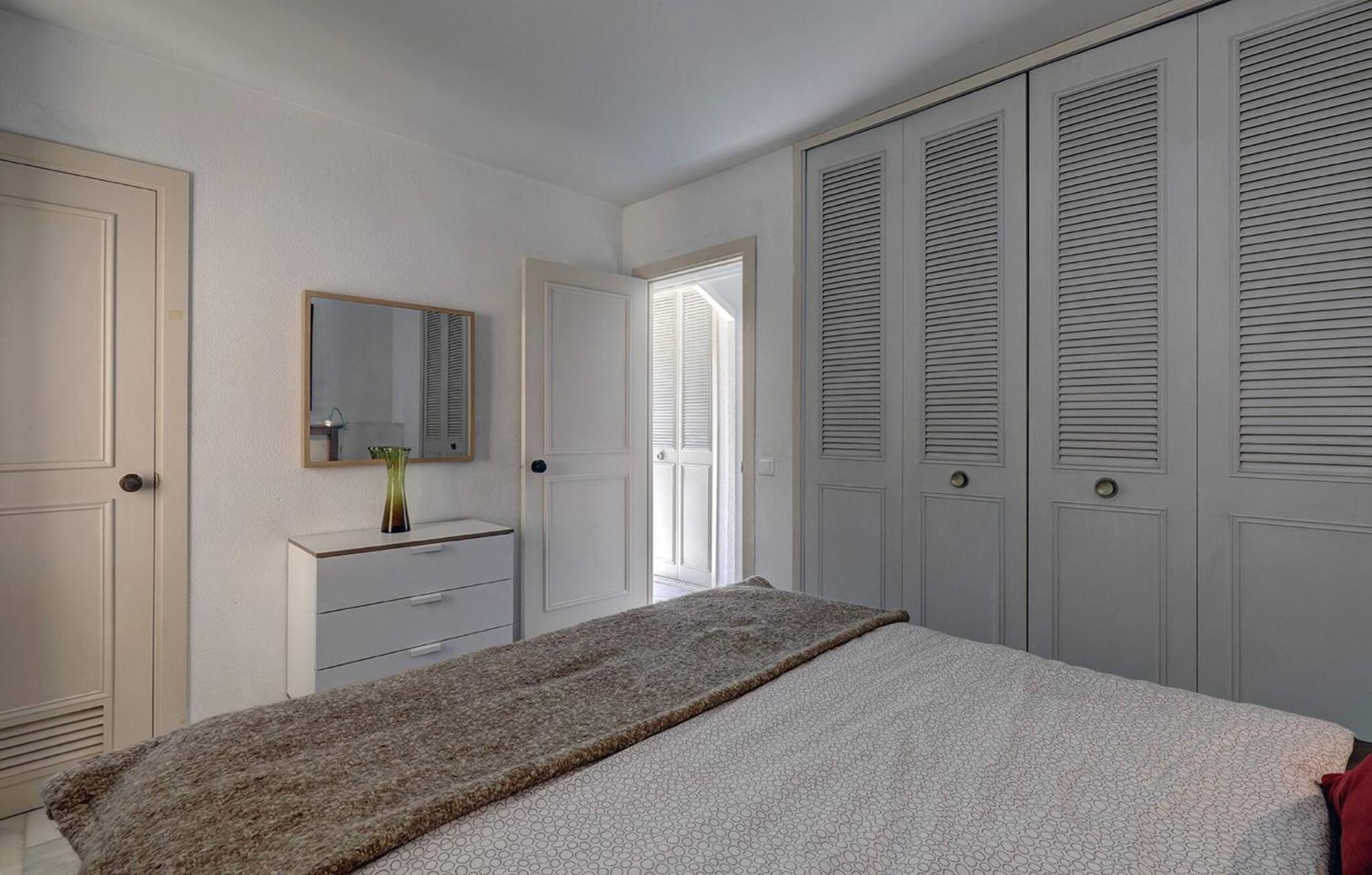082 - Stunning Sea Views Beachfront Apartment ベナルマデナ エクステリア 写真
